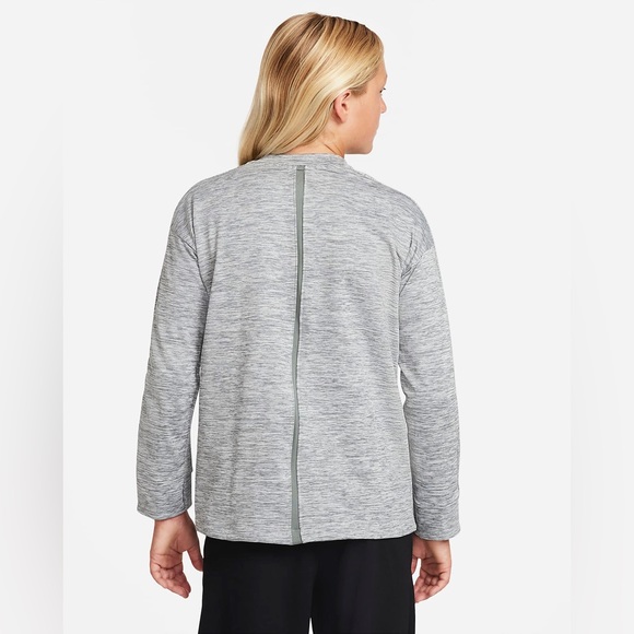 Nike Big Boys Comfort Dri-fit Fleece Training Top - Picture 2 of 8